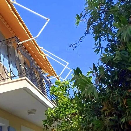 Lourantos Bayside Apartments Vathy  Zewnętrze zdjęcie