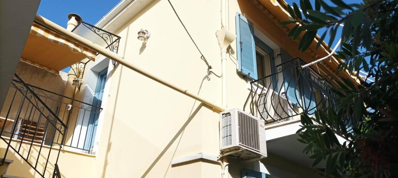 Lourantos Bayside Apartments Vathy  Zewnętrze zdjęcie