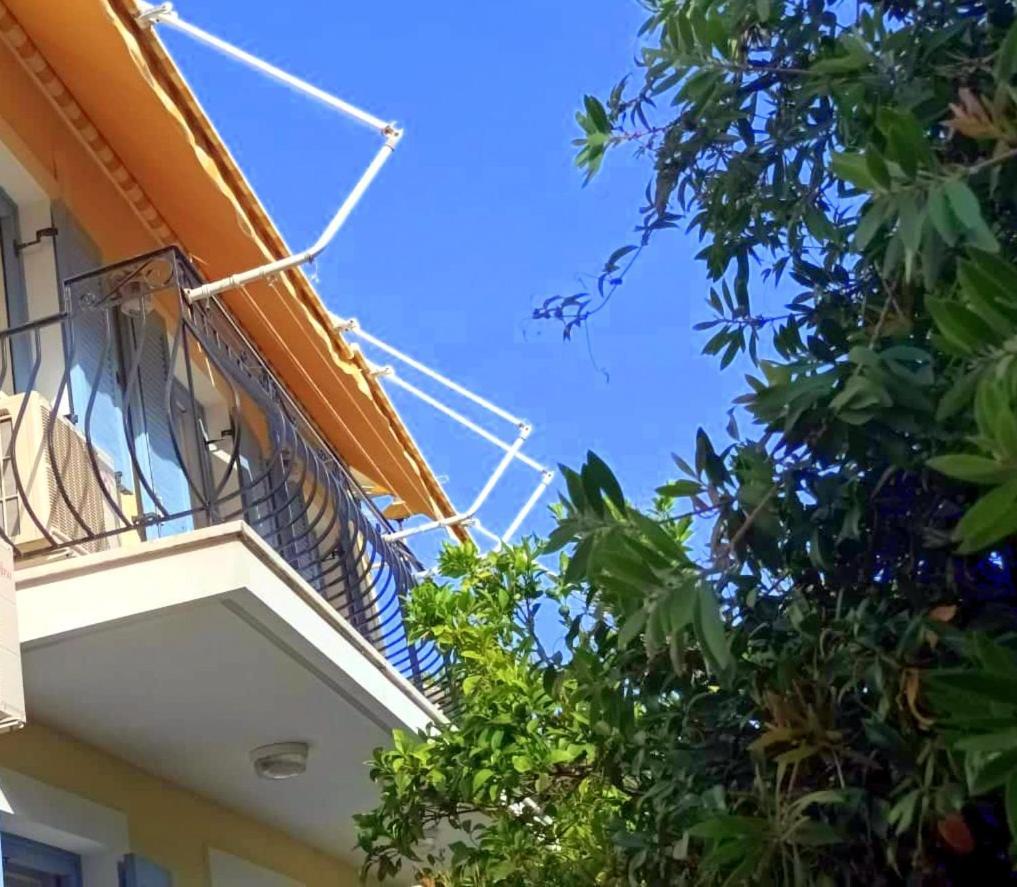 Lourantos Bayside Apartments Vathy  Zewnętrze zdjęcie
